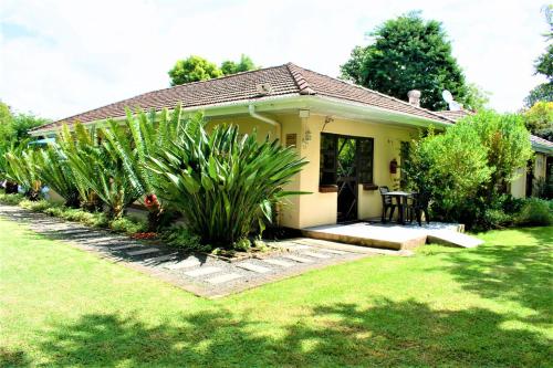 Chez Nous Bed and Breakfast & Self Catering in Dundee