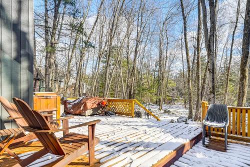 Family Pocono Pines Cottage with Deck and Creek Access