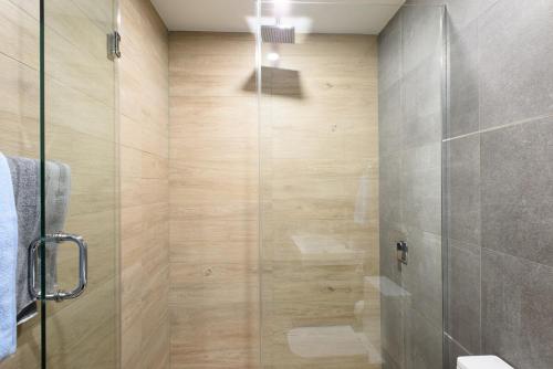 1597-8 Luxury STUDIO Upper East Side W&D, New York (Foto 8)