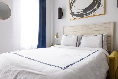 24-18 New Gramercy Studio W&D in Unit Fully Reno, New York (Foto 4)