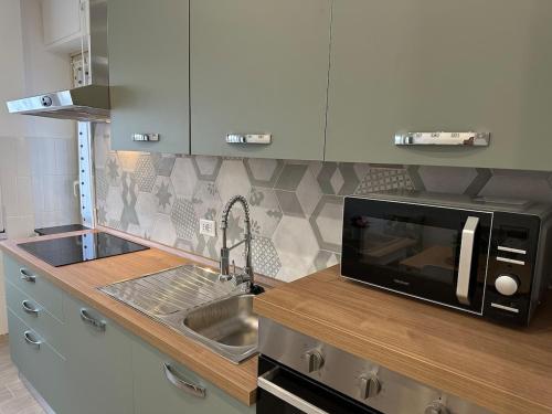 Monti Tiburtini Roma Guest House Apartment, Rom (Foto 6)