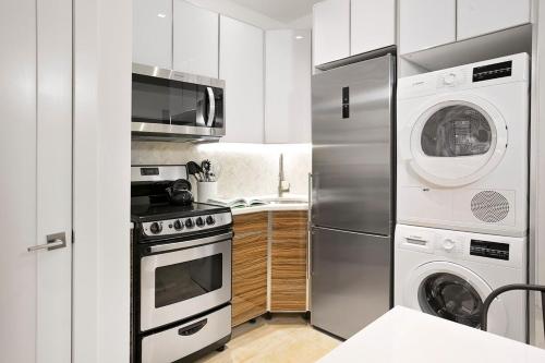 24-6 Gramercy area Newly reno Studio W&D in unit, New York (foto 4)
