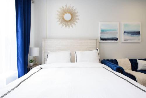 240-15 Luxury Studio Prime Location W&D, New York (Foto 9)