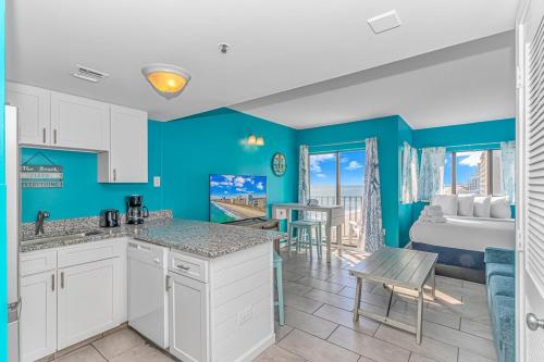 The Palace 705 - image 2