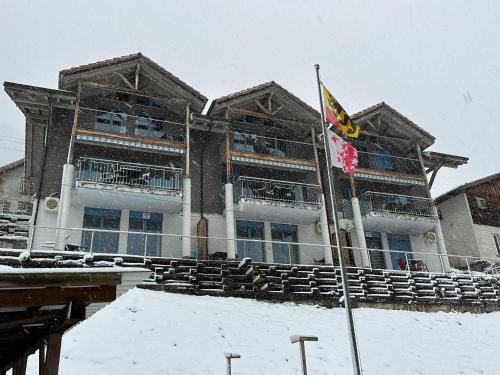  Lake View Residence, Unterkunft in Niederried