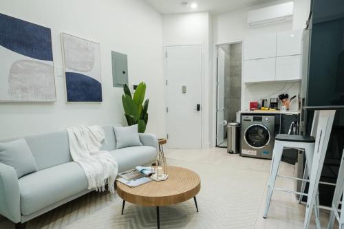 317-4B New 1 BR prime Upper east WD walk 2 C park, New York (Foto 5)
