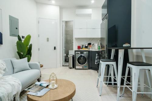 317-4B New 1 BR prime Upper east WD walk 2 C park, New York (Foto 6)