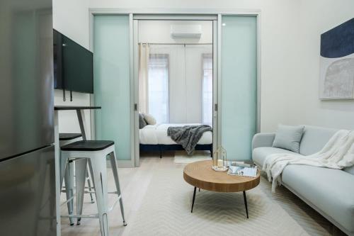 317-4B New 1 BR prime Upper east WD walk 2 C park, New York (Foto 8)