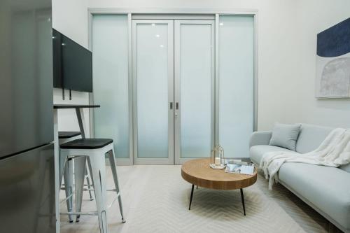 317-4B New 1 BR prime Upper east WD walk 2 C park, New York (Foto 9)