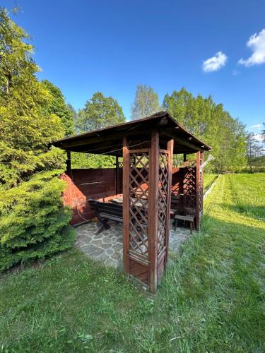 Mały domek nad rzeką Słupią