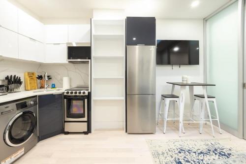 317-4C NEW Modern 1BR W&D Walk to Central Park, New York (Foto 9)