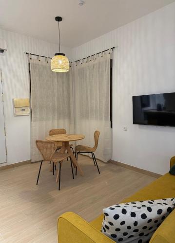 Apartamento junto a Hospital Real, Granada (fotografie 7)