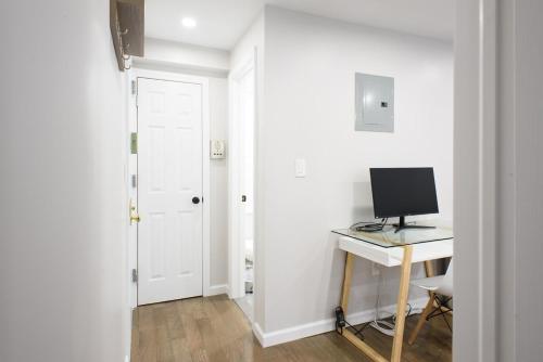350-2A Prime gramercy Newly renovated 1BR sleeps 4, New York (Foto 6)