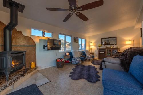Mountain Dark Sky Cottage Close To Great Sand Dunes in Blanca, USA