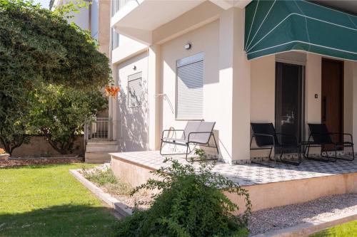 Annasa Apartments in Dafni