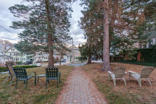 Charming Belmont Condo Near Boston condo thumb 3