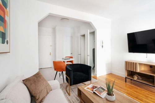 444-3A Newly renovated 1BR - Elevator Building, New York (fotografie 5)