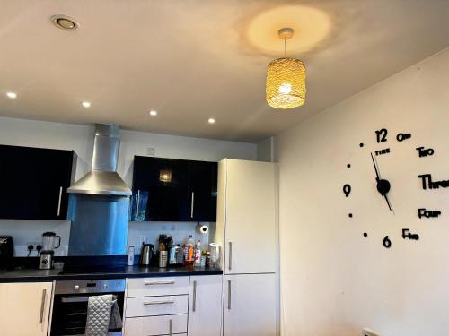 Konyha, Cozy Private Room with Free Wi-Fi in Greenstead