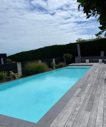 Luxury 2 Bdrm Ground Level Apt with Private Pool located on Scarborough Hill Sumner Christchurch in Sumner