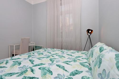 One-Bedroom Apartment image 10