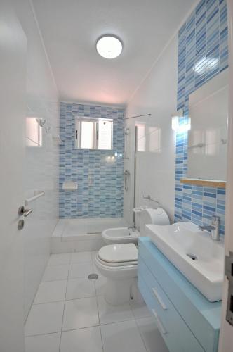 Modern comfortable and well equipped private pool villa - image 2