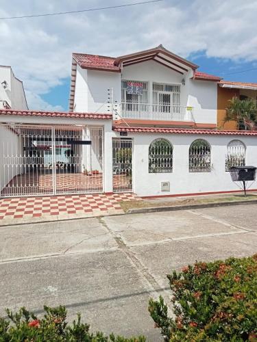 Gran casa con piscina en Anapoima