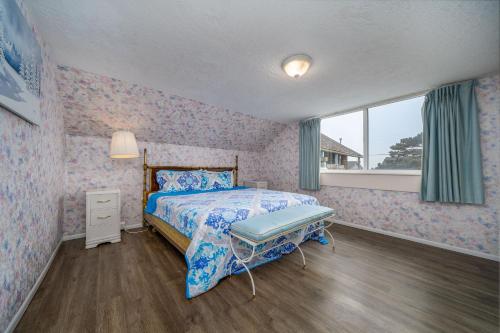Woodley Beach House – Gleneden Beach, OR