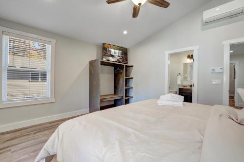 New Bear's Den Retreat New Bear's Den Retreat