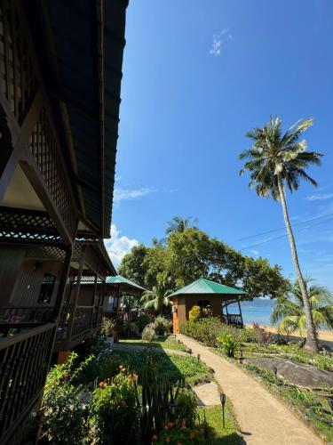 ABC Chalet Tioman in Kampung Air Batang / ABC Beach