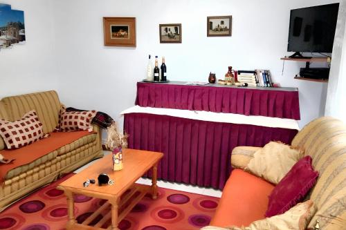 House with 4 bedrooms in Burgos with wonderful city view and terrace - image 3