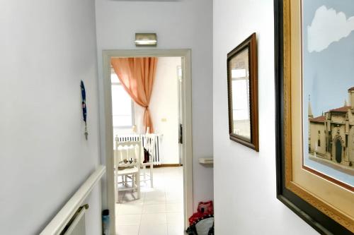 House with 4 bedrooms in Burgos with wonderful city view and terrace - image 5