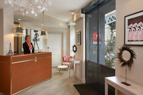 Hotel Vic Eiffel – Paris, TX