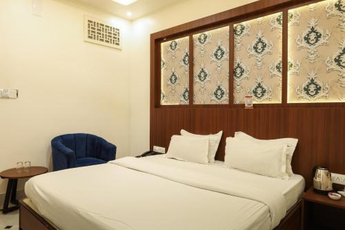 Deluxe Room room in HOTEL CITY PALACE
