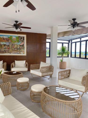 Acquatro Suites