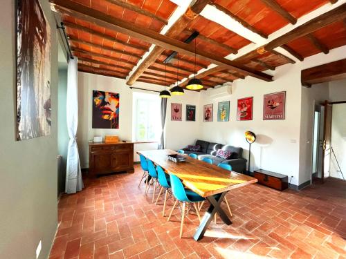 3 bedrooms, 4 beds