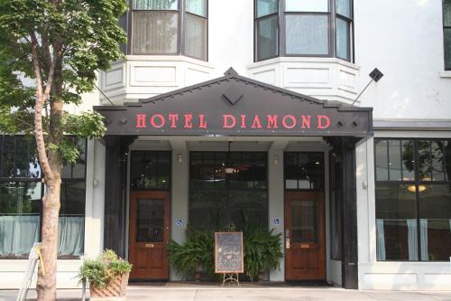 Hotel Diamond - 출입구
