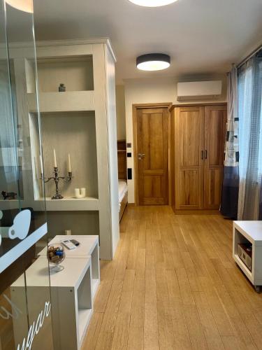 V A z A T A apartment, Ruse (fotografie 3)