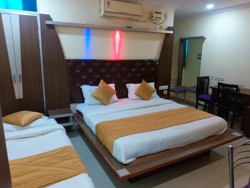 Hotel golden meridian – Hyderabad, IA