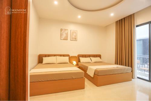 Moonstone Homestay & Cafe - Vinhomes Ocean Park 2