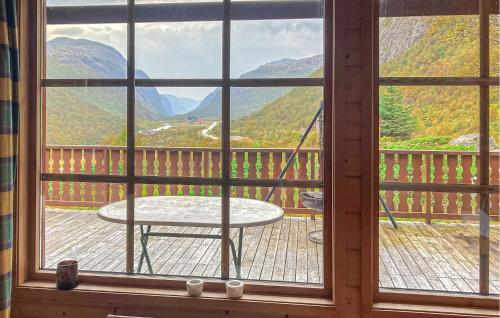 Skats, Gorgeous Home In Dirdal in Tverra