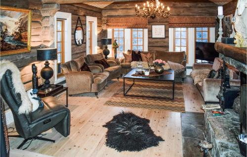 Four-Bedroom Holiday Home