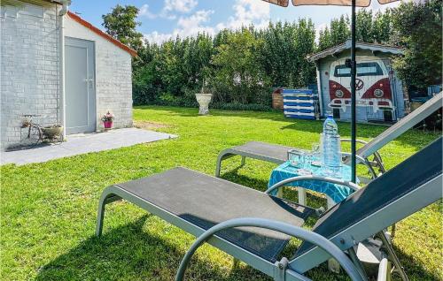 Unterkunft von außen, Nice Home In Bredene With Heated Swimming Pool in Bredene