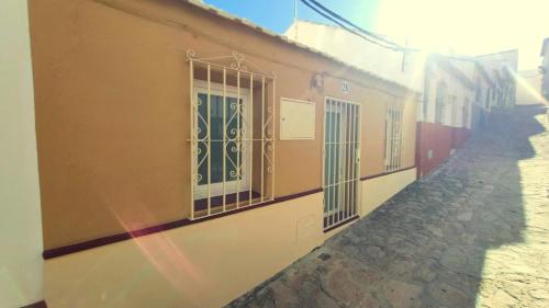 One-Bedroom House image 1