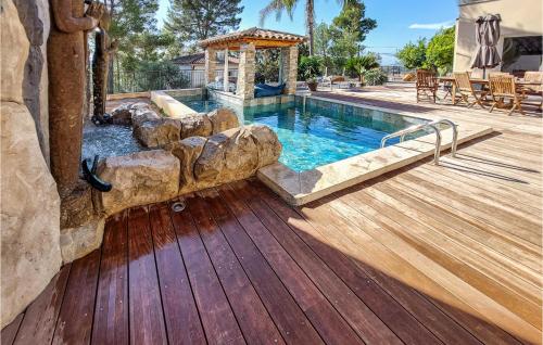 Stunning Home In Cuers With Private Swimming Pool, Can Be Inside Or Outside - Location saisonnière - Cuers