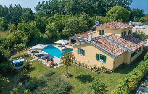 Viesnīcas āriene, Luxurious Home In Rezanci in Rezanci