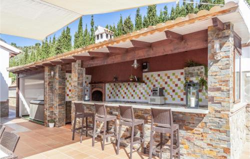 Beautiful Home In Malaga With Wifi, Малага (фото 7)