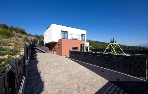 Viesnīcas āriene, Luxurious Home In Dicmo in Ercegovci