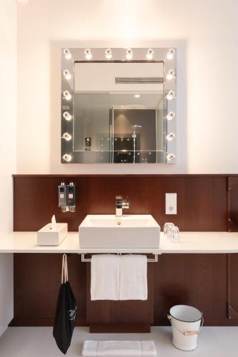 Ruby Leni Hotel Dusseldorf - image 8