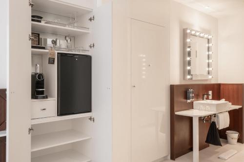 Ruby Leni Hotel Dusseldorf - image 12