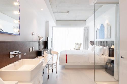 Ruby Zoe Hotel London - image 14